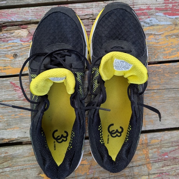 ASICS Running shoes - Picture 3 of 8